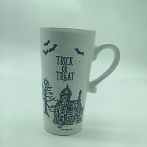 BLACK & WHITE COLLECTION • Trick or Treat Halloween Engraved Tall Coffee Mug
